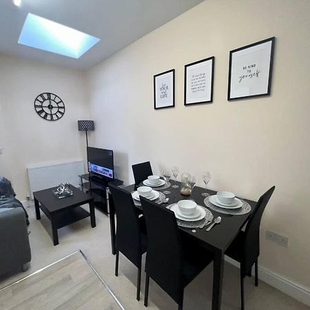 2 Bedroom Apartment With Balcony Oxford Kültér fotó